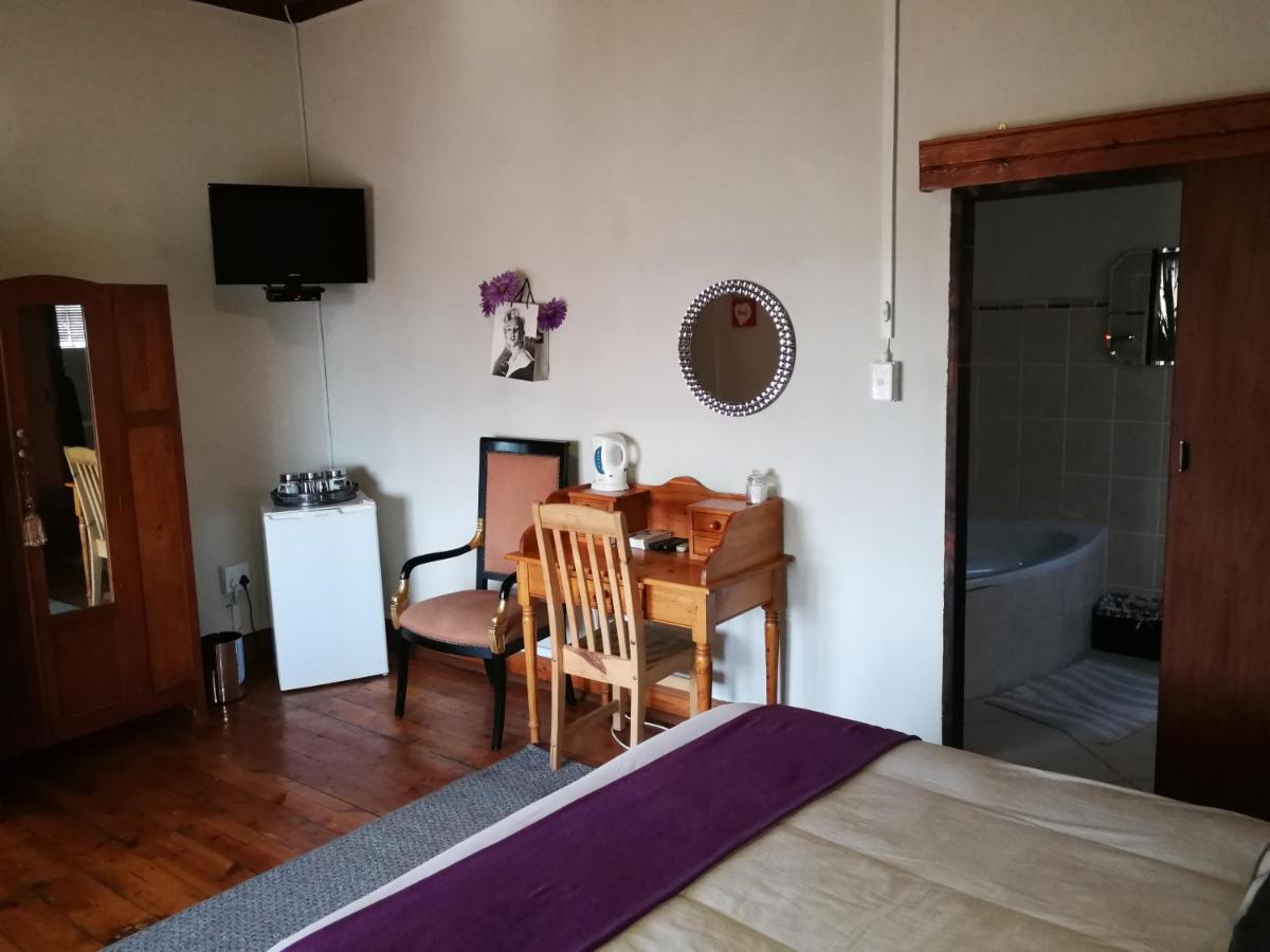 Bougain Villa Guesthouse Winburg Exterior photo